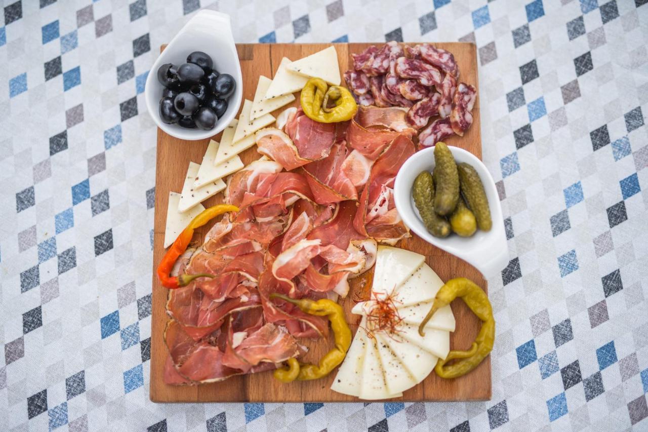 Ponte Porton Dining & krevet i doručak Groznjan