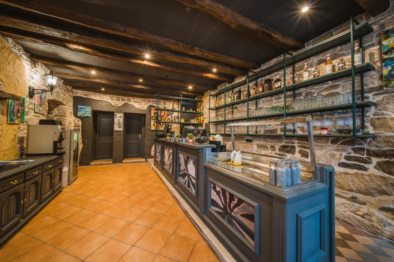 Bed & Breakfast Ponte Porton Dining &